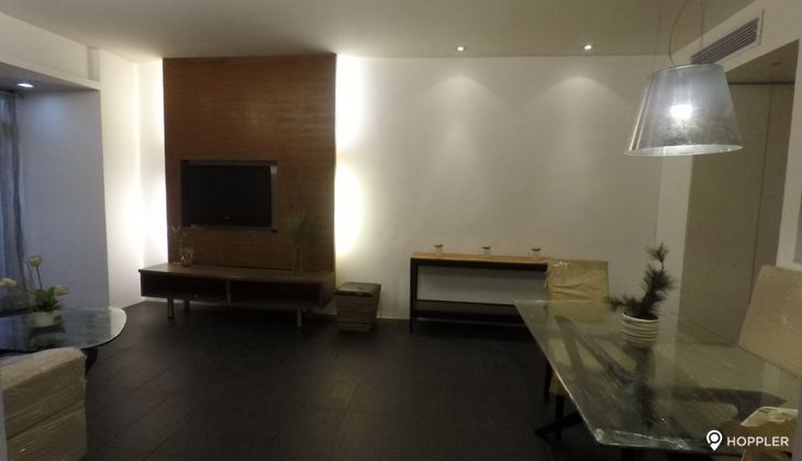 "2BR Condo for Rent in AIC Gold Tower Condominium, Ortigas Center, Pasig"03