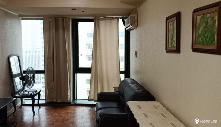 "1BR Condo for Rent in MPT Suites, Poblacion, Makati"05