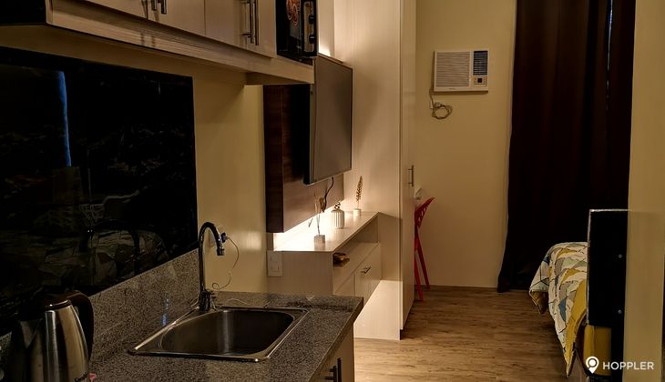 "Studio Condo for Rent in Stanford Suites, Silang, Cavite"08