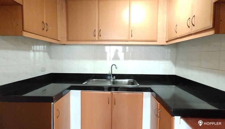 "2BR Condo for Rent in Grand Eastwood Palazzo, Eastwood City, Quezon City"04