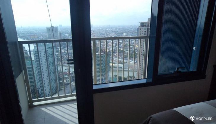 "2BR Condo for Rent in One Rockwell, Rockwell Center, Makati"04