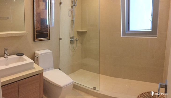 "1BR Condo for Rent in One Shangri-La Place, Ortigas Center, Mandaluyong"06