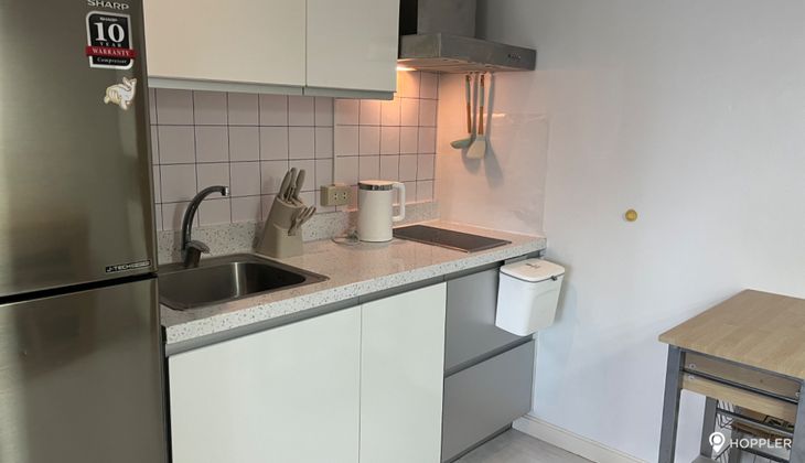 "1BR Condo for Rent in The Gramercy Residences, Poblacion, Makati"10