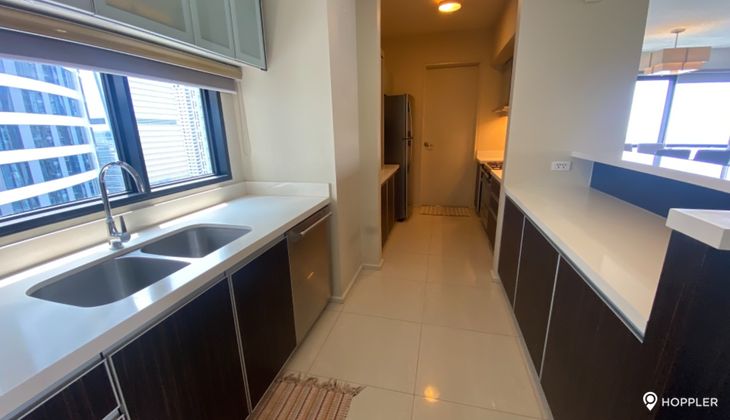 "3BR Condo for Rent in Arya Residences, BGC - Bonifacio Global City, Taguig"10