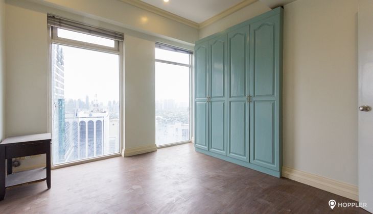 "3BR Condo for Rent in The Salcedo Park, Salcedo Village, Makati"04