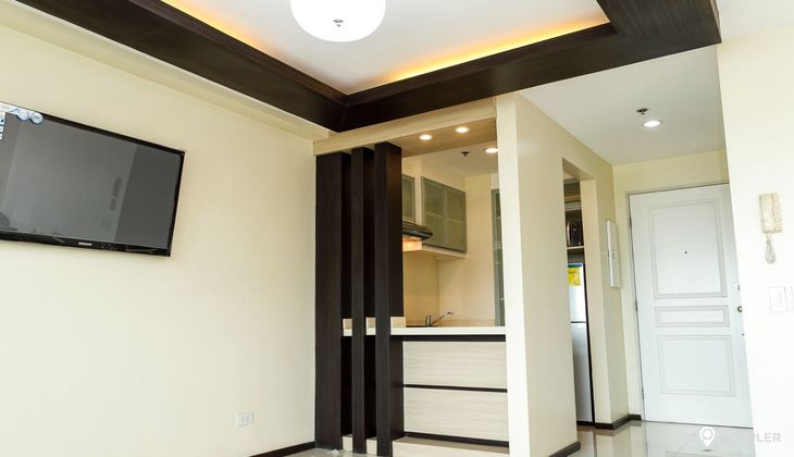 "Studio Condo for Rent in Two Serendra, BGC - Bonifacio Global City, Taguig"02