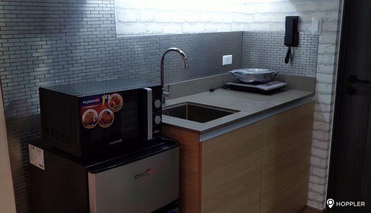 "1BR Condo for Rent in The Rise Makati, San Antonio Village, Makati"10