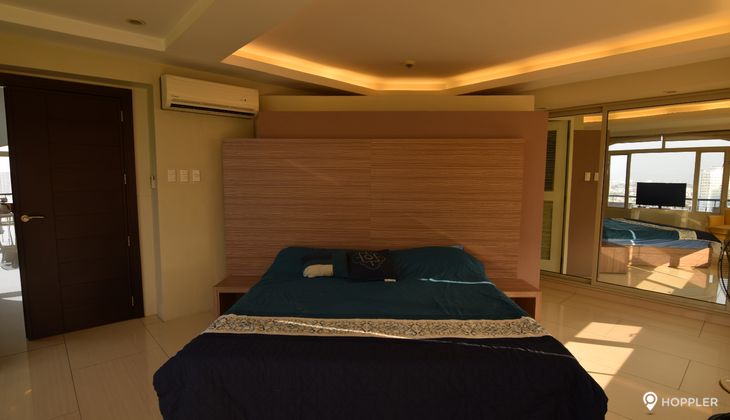 "3BR Condo for Rent in Tuscany Private Estates, McKinley Hill, Taguig"06