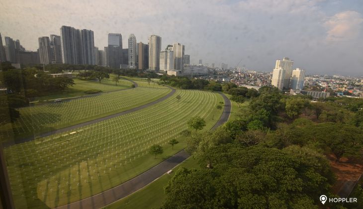 "3BR Condo for Rent in Tuscany Private Estates, McKinley Hill, Taguig"10