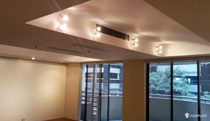 "2BR Condo for Rent in Parc Regent, Salcedo Village, Makati"04
