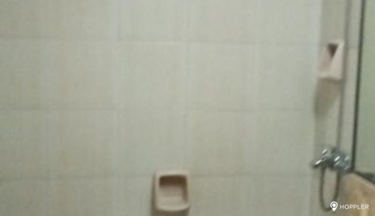 "2BR Condo for Rent in Parc Regent, Salcedo Village, Makati"10