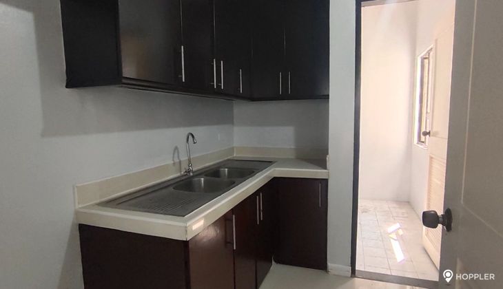 "3BR Condo for Rent in Eastwood Lafayette, Eastwood City, Quezon City"07