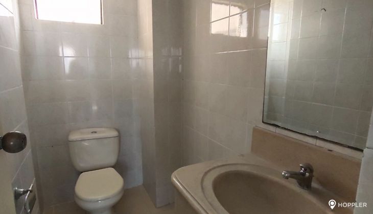 "3BR Condo for Rent in Eastwood Lafayette, Eastwood City, Quezon City"09