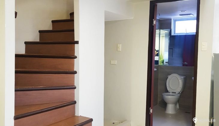 "3BR Condo for Rent in Gilmore Tower Condominium, New Manila, Quezon City"03