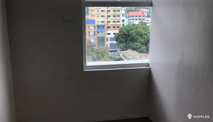 "3BR Condo for Rent in Gilmore Tower Condominium, New Manila, Quezon City"03