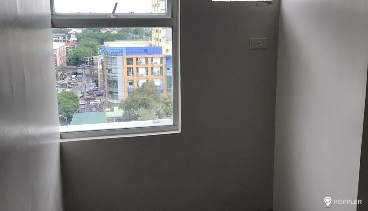 "3BR Condo for Rent in Gilmore Tower Condominium, New Manila, Quezon City"04