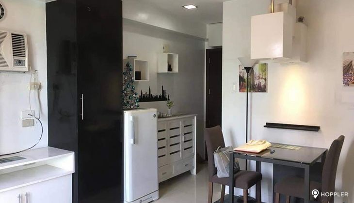 "Studio Condo for Rent in Stamford Executive Residence, McKinley Hill, Taguig"02