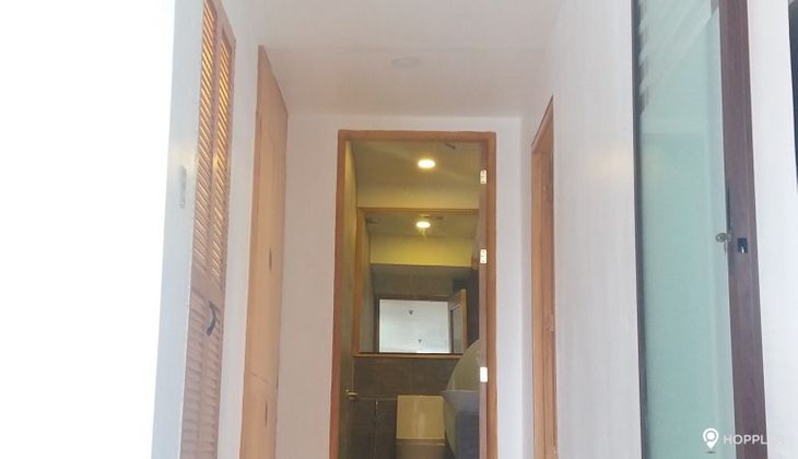 "3BR Condo for Rent in Eisenhower Condominium, Greenhills, San Juan"07