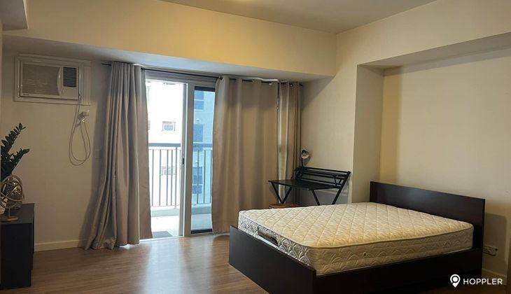 "Studio Condo for Rent in One Maridien Tower, BGC - Bonifacio Global City, Taguig"03