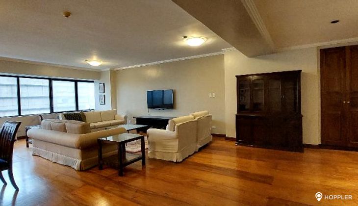 "3BR Condo for Rent in Pacific Plaza Ayala, Urdaneta Village, Makati"02