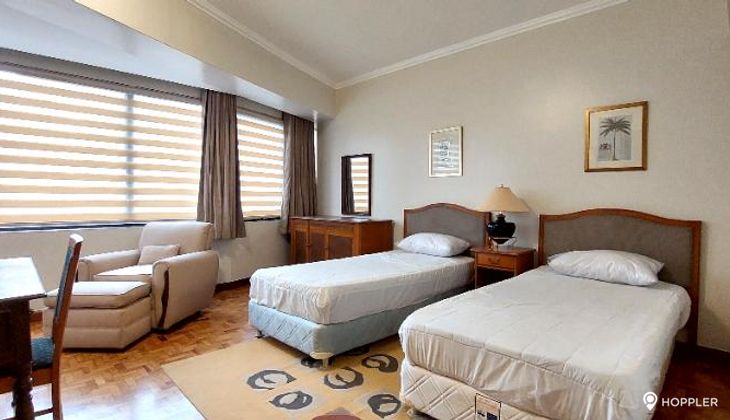 "3BR Condo for Rent in Pacific Plaza Ayala, Urdaneta Village, Makati"08