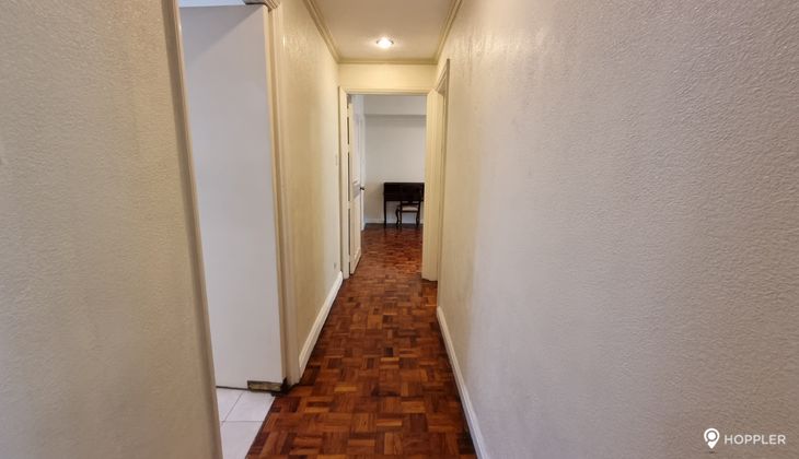 "2BR Condo for Rent in The Frabella 1, Legazpi Village, Makati"08