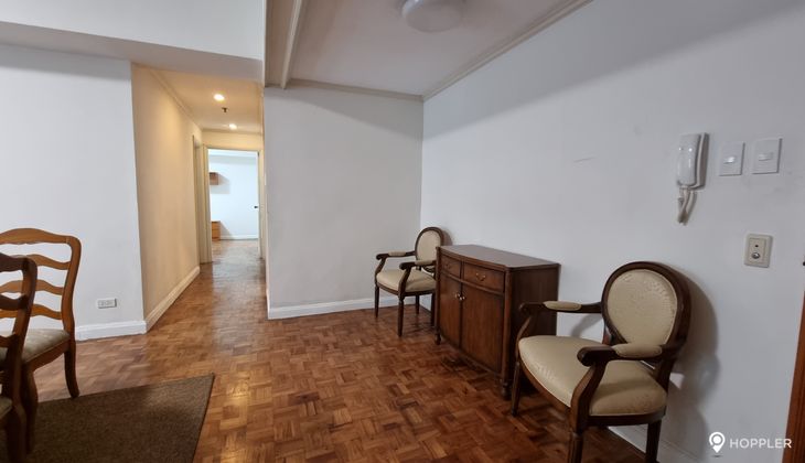 "2BR Condo for Rent in The Frabella 1, Legazpi Village, Makati"06