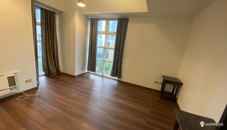 "2BR Condo for Rent in One Lafayette Square, Salcedo Village, Makati"07
