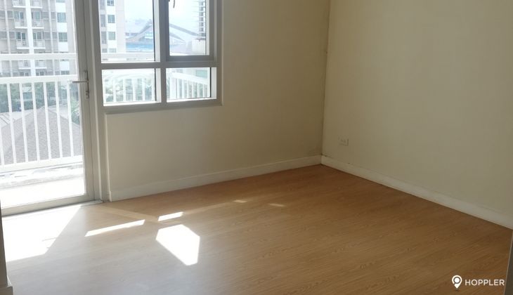 "3BR Condo for Rent in The Grove by Rockwell, Ugong, Pasig"03