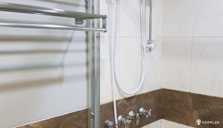 "2BR Condo for Rent in Galleria Regency, Ortigas Center, Pasig"08