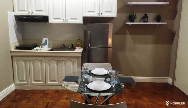 "Studio Condo for Rent in Asian Mansion II, Legazpi Village, Makati"05