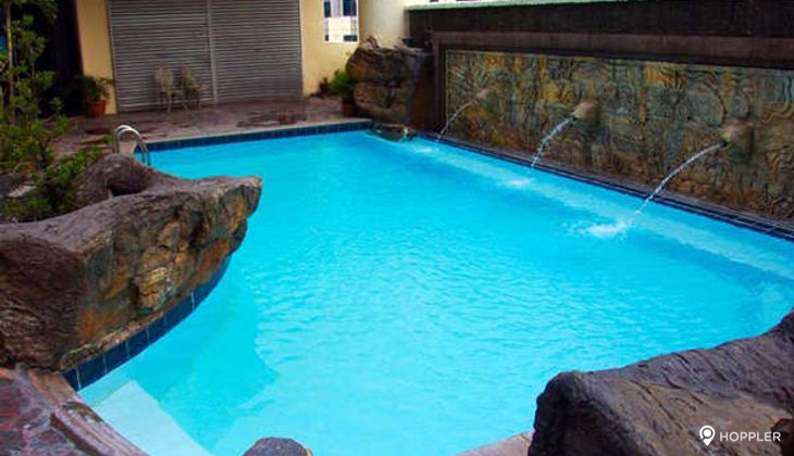 "Studio Condo for Rent in Asian Mansion II, Legazpi Village, Makati"10