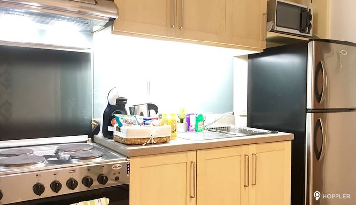 "Studio Condo for Rent in Joya Lofts and Towers, Rockwell Center, Makati"02