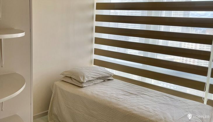 "2BR Condo for Rent in Senta, Legazpi Village, Makati"06