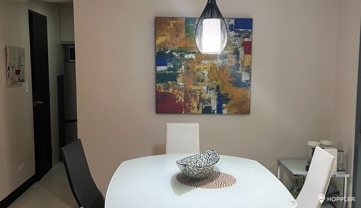 "2BR Condo for Rent in Greenbelt Hamilton, Legazpi Village, Makati"05