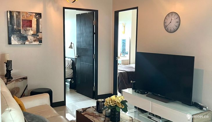 "2BR Condo for Rent in Greenbelt Hamilton, Legazpi Village, Makati"06