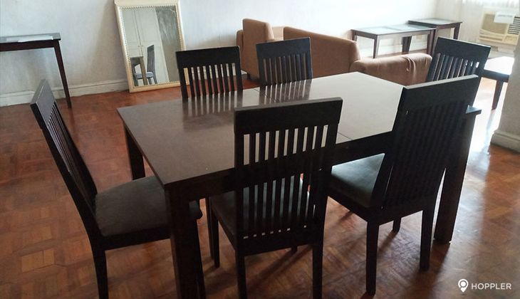 "2BR Condo for Rent in BSA Suites, Legazpi Village, Makati"03