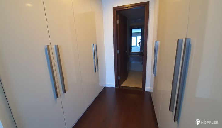 "2BR Condo for Rent in The Suites at One Bonifacio High Street, BGC - Bonifacio Global City, Taguig"07