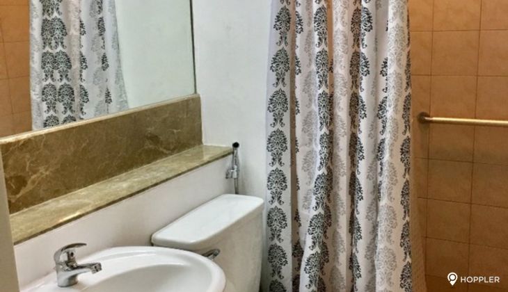 "Studio Condo for Rent in One Legazpi Park, Legazpi Village, Makati"05