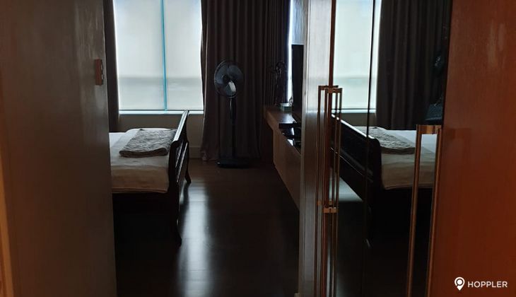 "3BR Condo for Rent in Edades Tower and Garden Villas, Rockwell Center, Makati"09