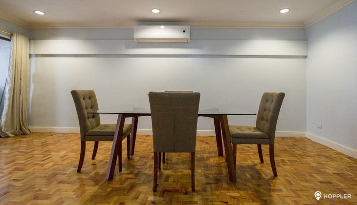 "2BR Condo for Rent in La Maison, San Lorenzo Village, Makati"07