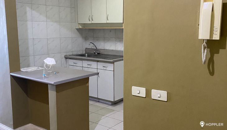 "1BR Condo for Rent in Paragon Plaza, Barangka Ilaya, Mandaluyong"02