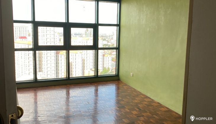 "1BR Condo for Rent in Paragon Plaza, Barangka Ilaya, Mandaluyong"04