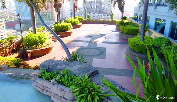 "1BR Condo for Rent in Paragon Plaza, Barangka Ilaya, Mandaluyong"05
