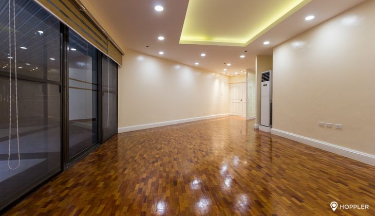 "3BR Condo for Rent in The Ritz Towers, Urdaneta Village, Makati"08