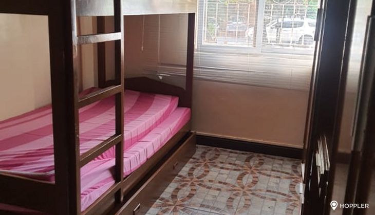 "2BR Condo for Rent in Bonifacio Heights, Lawton Avenue, Taguig"02
