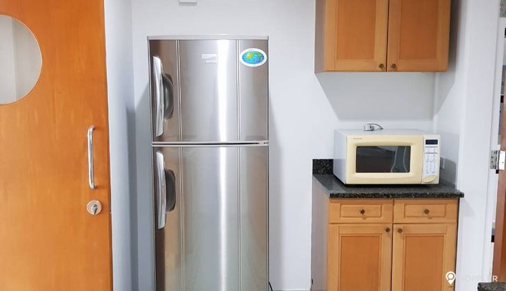 "2BR Condo for Rent in Hidalgo Place, Rockwell Center, Makati"06