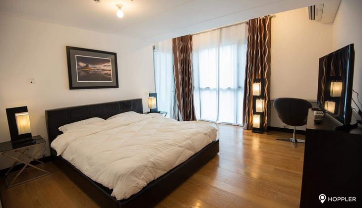 "2BR Condo for Rent in One Serendra, BGC - Bonifacio Global City, Taguig"02