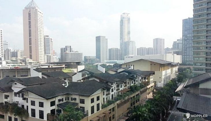 "2BR Condo for Rent in The Residences at Greenbelt, Legazpi Village, Makati"03
