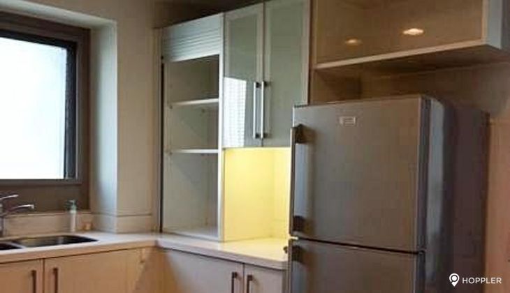 "2BR Condo for Rent in The Residences at Greenbelt, Legazpi Village, Makati"08
